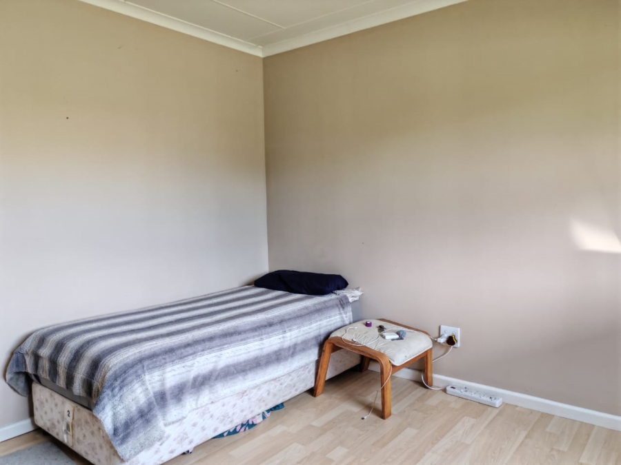 5 Bedroom Property for Sale in Cannon Rocks Eastern Cape